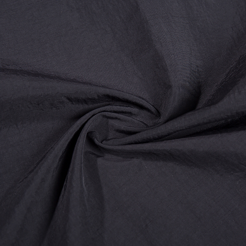 إعادة تدوير النايلون تقدم حلول المواد المستدامة