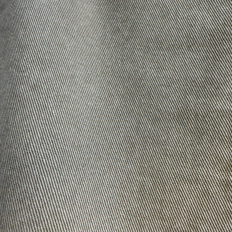 يوفر النسيج الصلب خيارات ألوان موحدة ومتعددة الاستخدامات